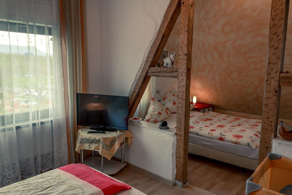 Hotel Adler Aichelberg (Goppingen) Room photo